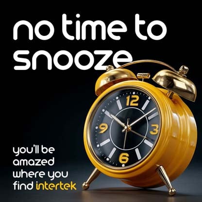 Analog alarm clock